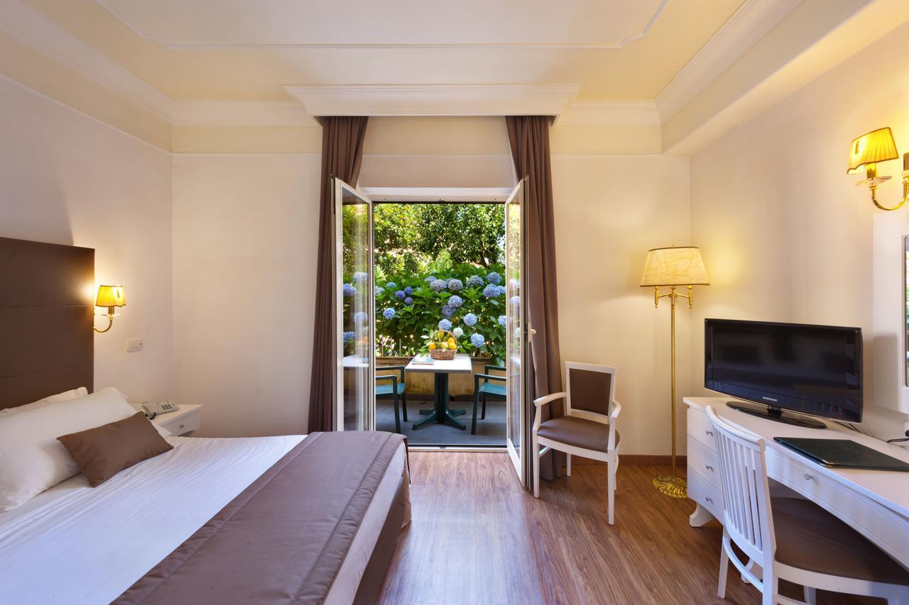 Grand Hotel Parco Del Sole Сант'Агнело Екстериор снимка