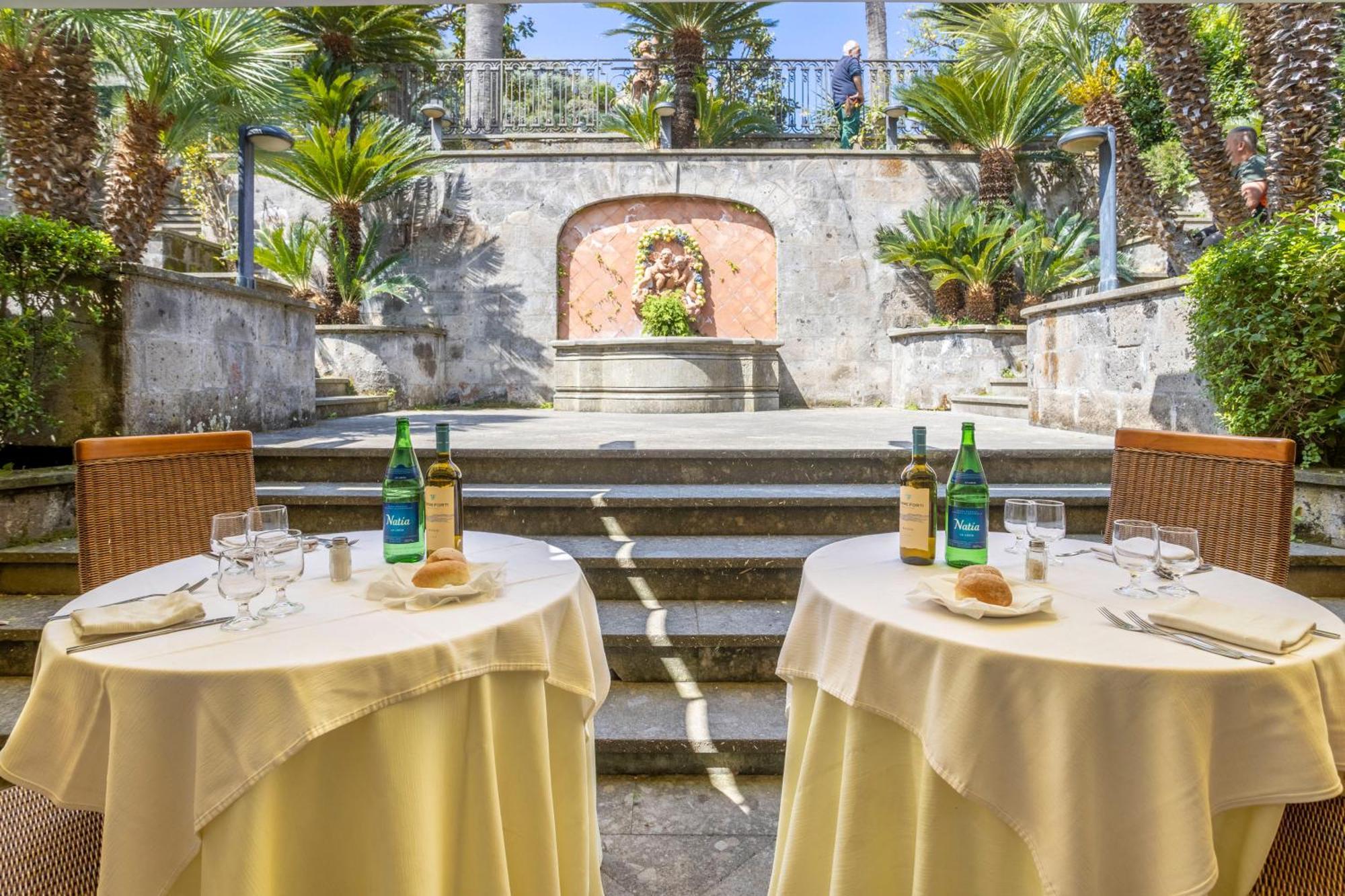 Grand Hotel Parco Del Sole Сант'Агнело Екстериор снимка