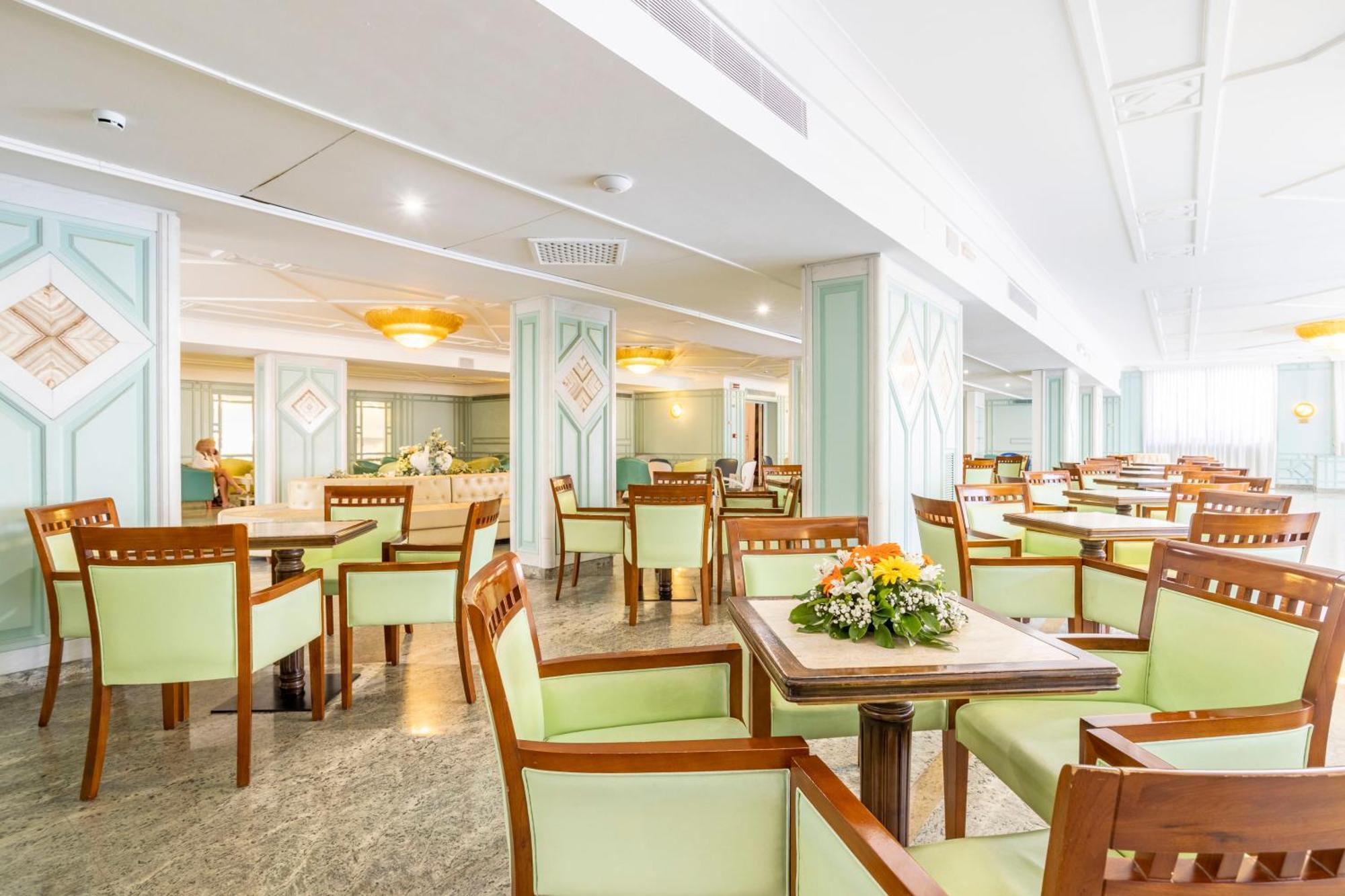 Grand Hotel Parco Del Sole Сант'Агнело Екстериор снимка