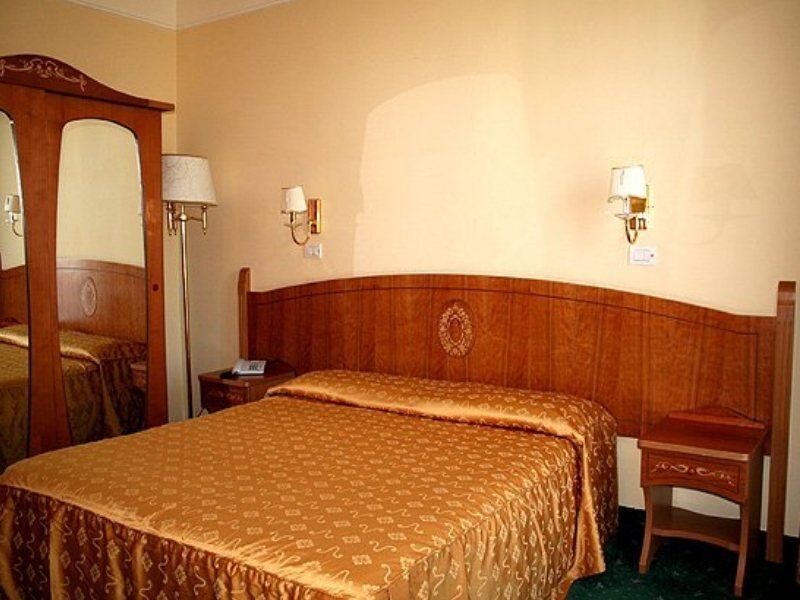 Grand Hotel Parco Del Sole Сант'Агнело Стая снимка
